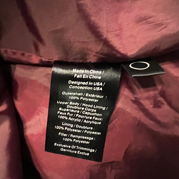 Danier maroon 3 in 1 faux fur jacket - Picture 6 of 6